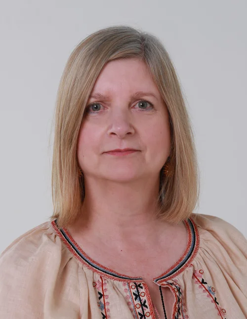 Sue Cook